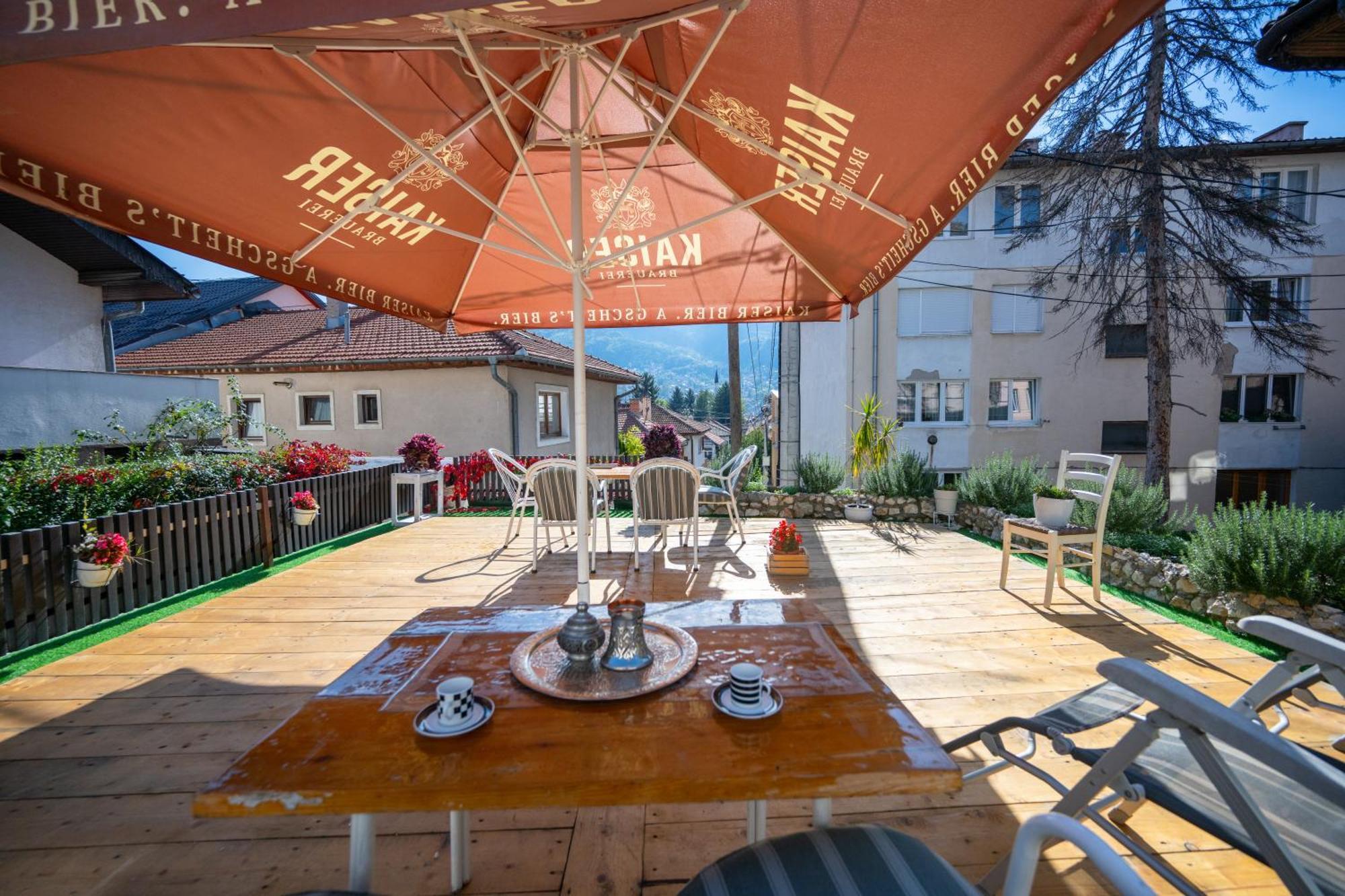 Spacious And Bright 2Bdr Apartment In The Old Town SJJ Eksteriør bilde