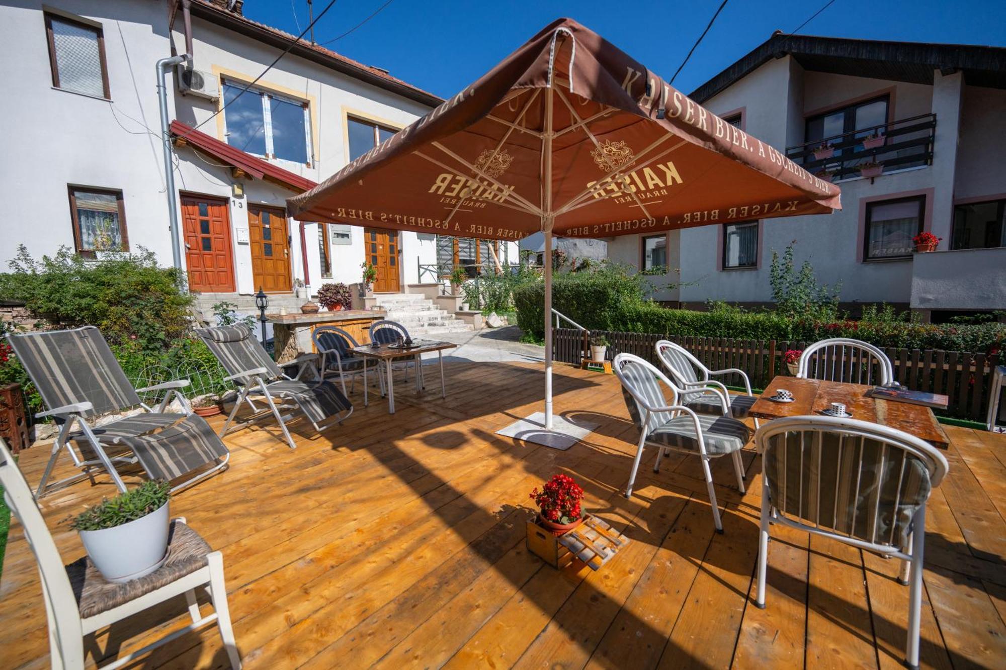 Spacious And Bright 2Bdr Apartment In The Old Town SJJ Eksteriør bilde